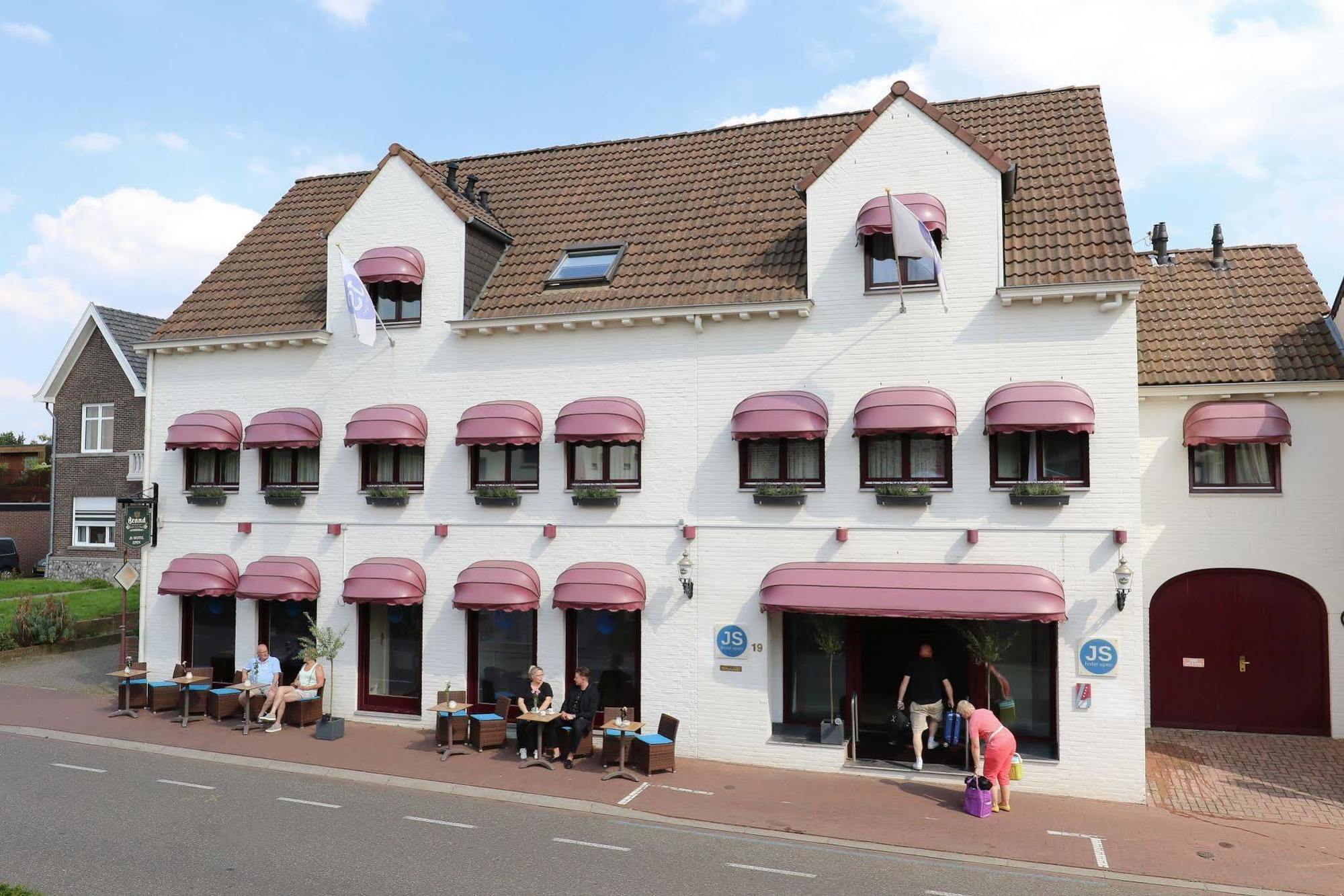 Js Hotel Epen Exterior foto